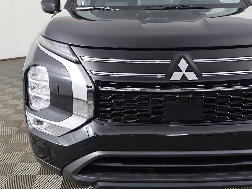 New 2026 Mitsubishi Outlander ES AWD/4WD image 14