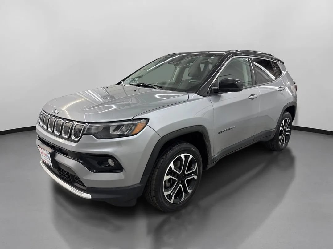 Used 2022 Jeep Compass Limited w/ Sun and Sound Group AWD/4WD image 4