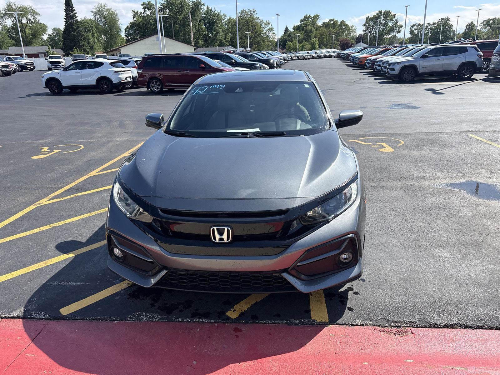 Used 2020 Honda Civic EX image 4