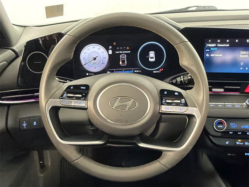 Used 2024 Hyundai Elantra SEL w/ Convenience Package image 24