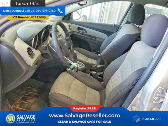 Used 2013 Chevrolet Cruze LS FWD image 9