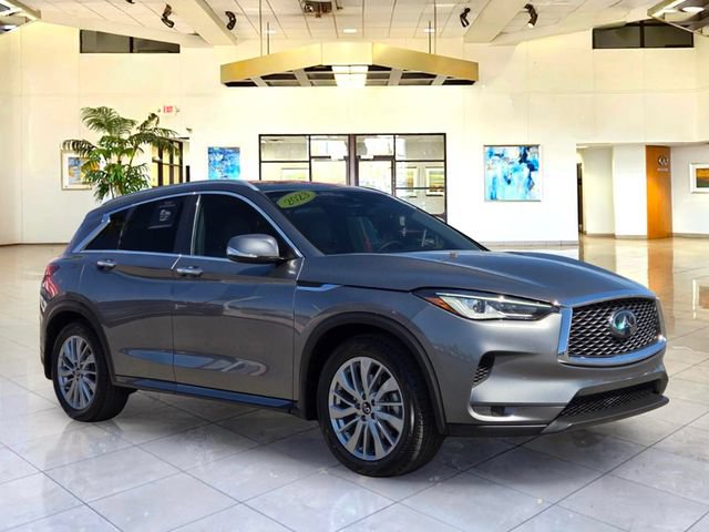 Certified 2023 INFINITI QX50 Luxe FWD image 3