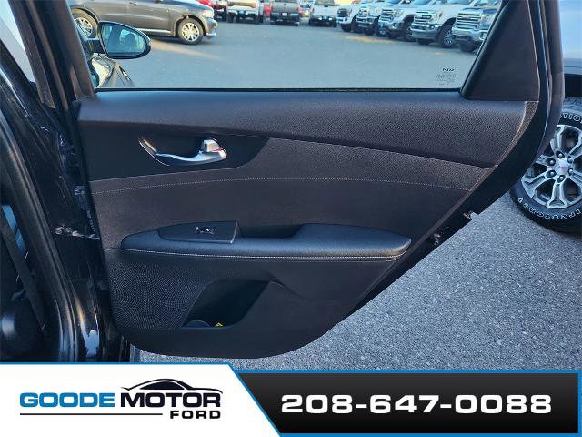 Used 2024 Kia Forte GT-Line w/ GT-Line Premium Package image 29