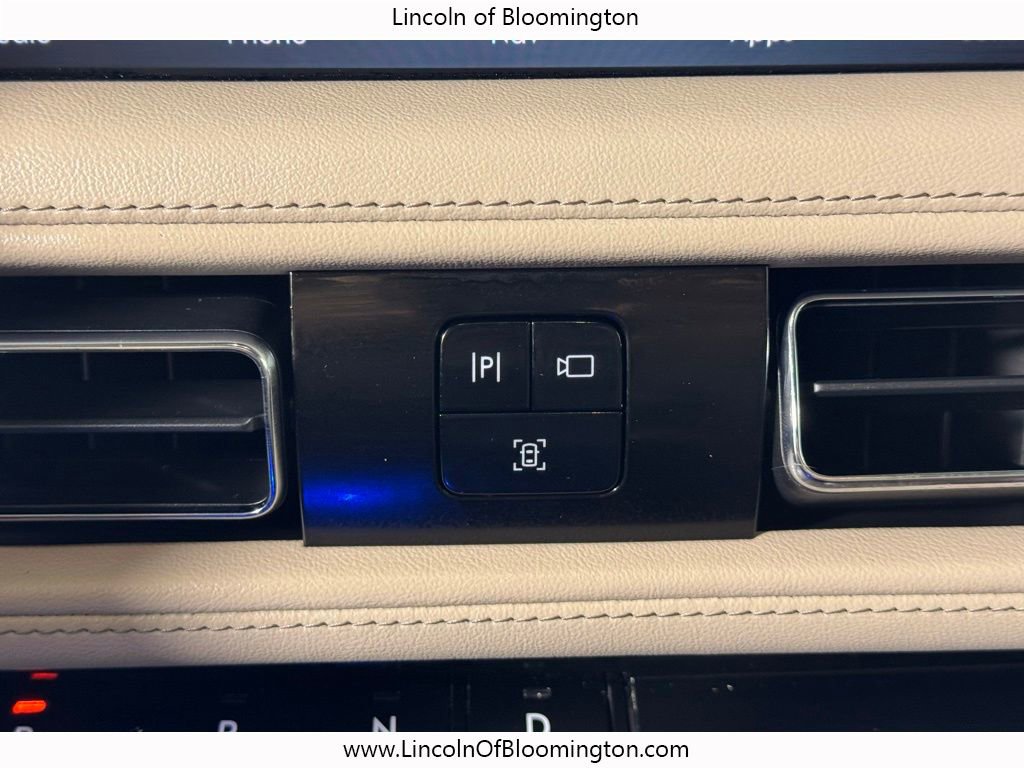 Certified 2023 Lincoln Aviator Reserve w/ Equipment Group 201A image 47