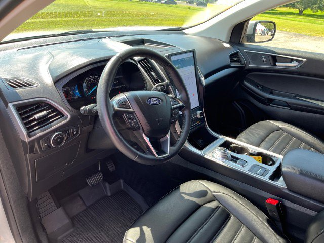 Used 2023 Ford Edge SEL w/ Convenience Package image 12