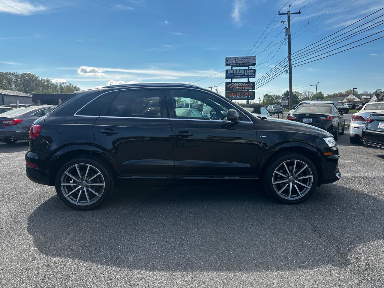 Used 2018 Audi Q3 2.0T Premium Plus w/ Premium Plus Package AWD/4WD image 4