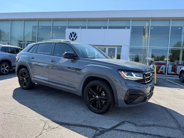 Used 2023 Volkswagen Atlas Cross Sport SEL R-Line
