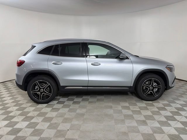 New 2026 Mercedes-Benz GLA 250 4MATIC image 8