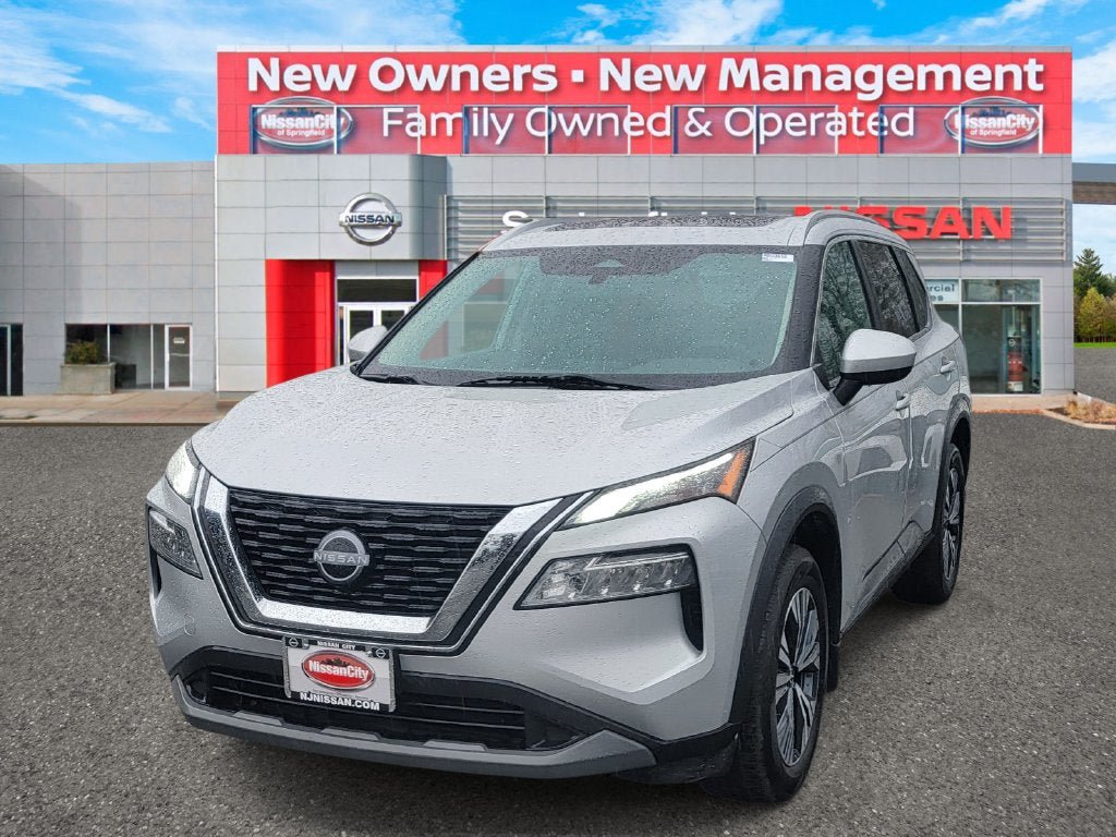 Certified 2023 Nissan Rogue SV w/ SV Premium B Package AWD/4WD image 4