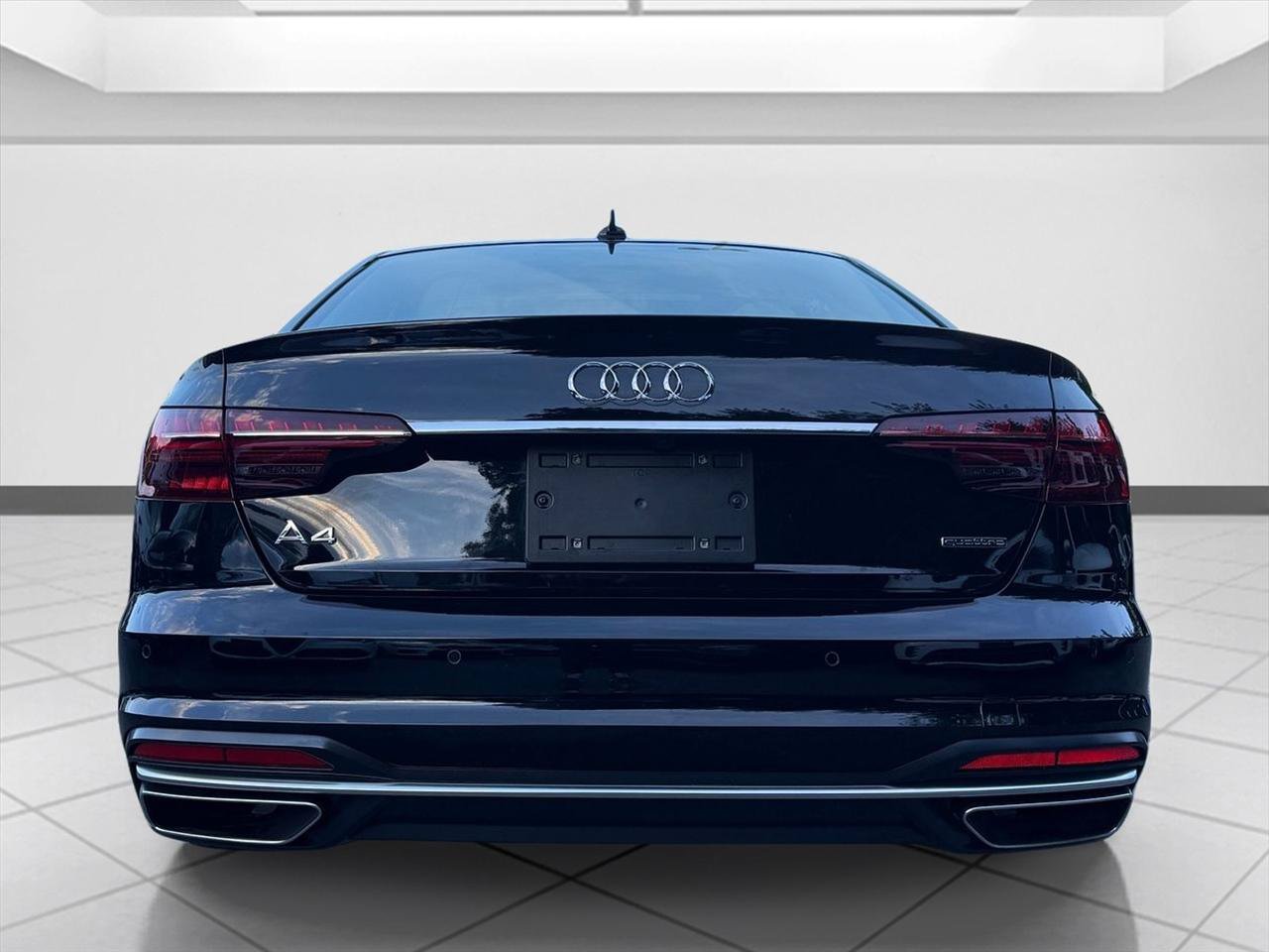 Used 2023 Audi A4 2.0T Premium w/ Convenience Package AWD/4WD image 4