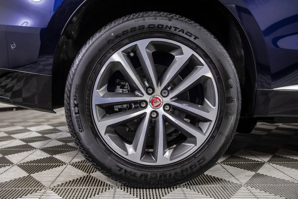 Used 2021 Jaguar F-PACE S image 41