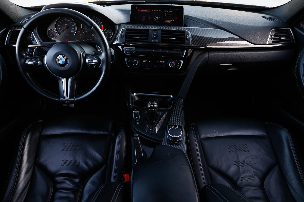 Used 2018 BMW M3 Coupe w/ Competition Package image 2