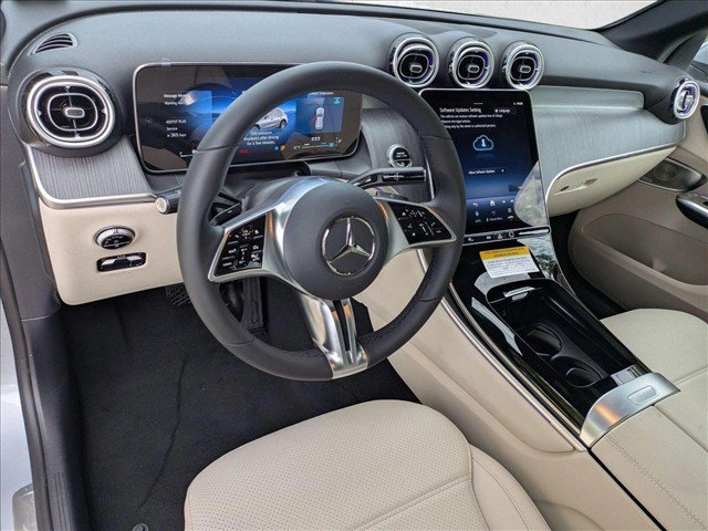 New 2027 Mercedes-Benz GLC 300 image 3