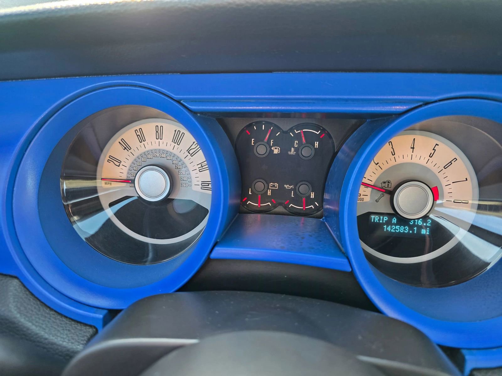 Used 2012 Ford Mustang Premium RWD image 13