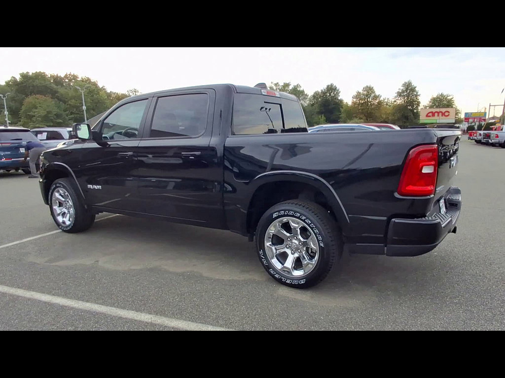 Used 2025 RAM 1500 Big Horn AWD/4WD image 6