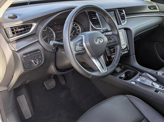 Certified 2024 INFINITI QX50 Luxe w/ Accent Package image 10