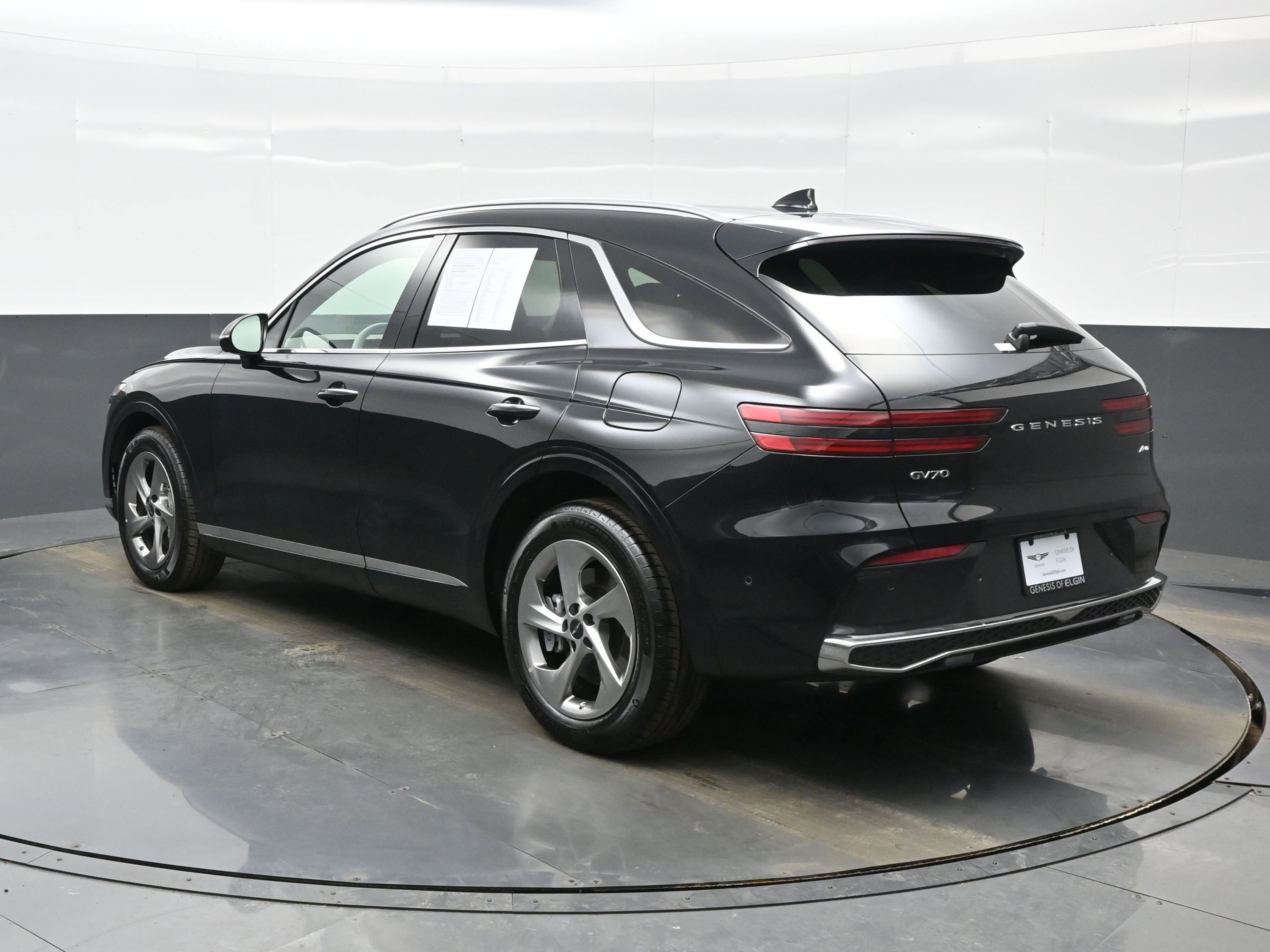 Certified 2026 Genesis GV70 2.5T Advanced image 4