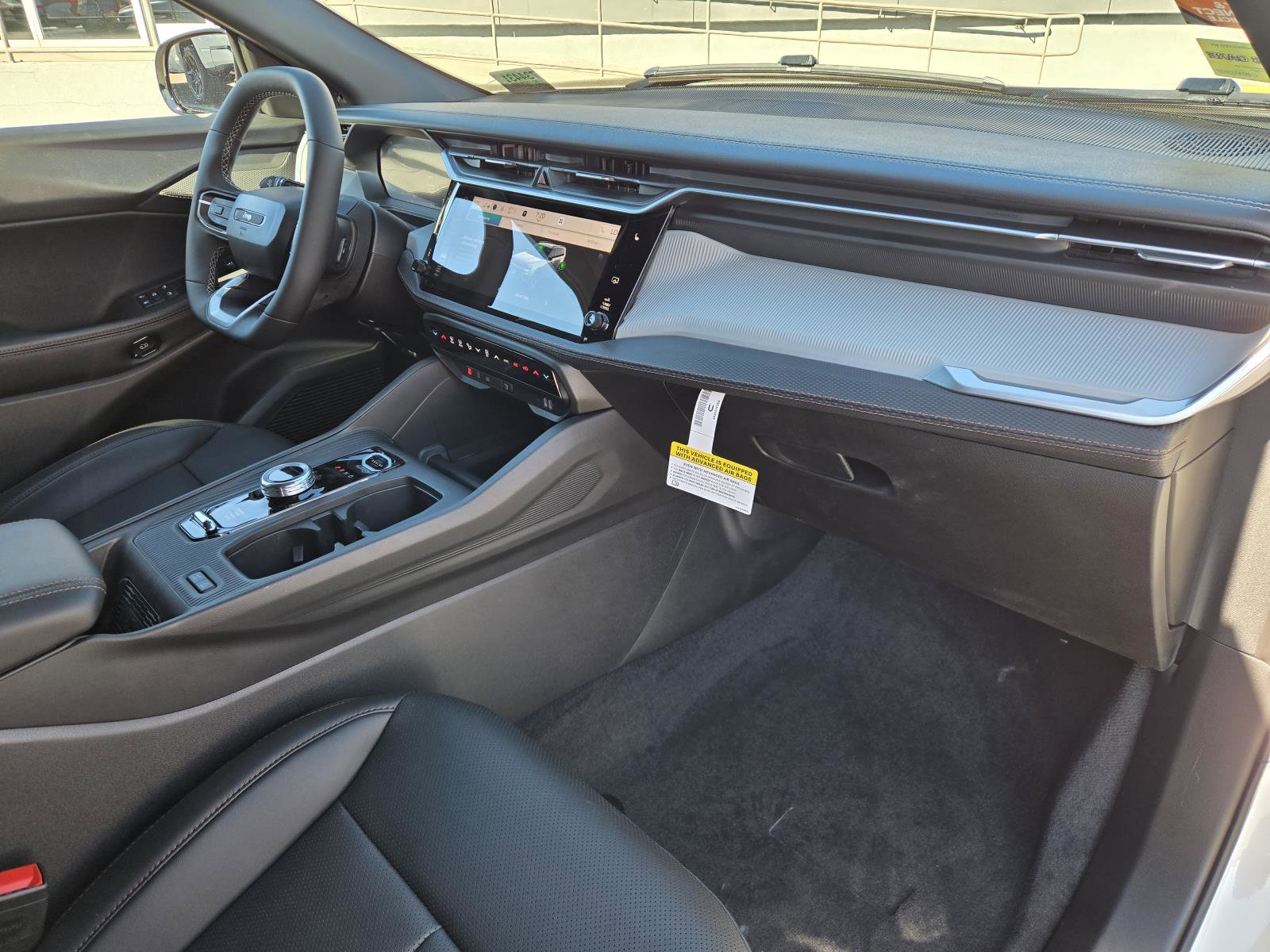 New 2026 Jeep Cherokee Limited AWD/4WD image 32