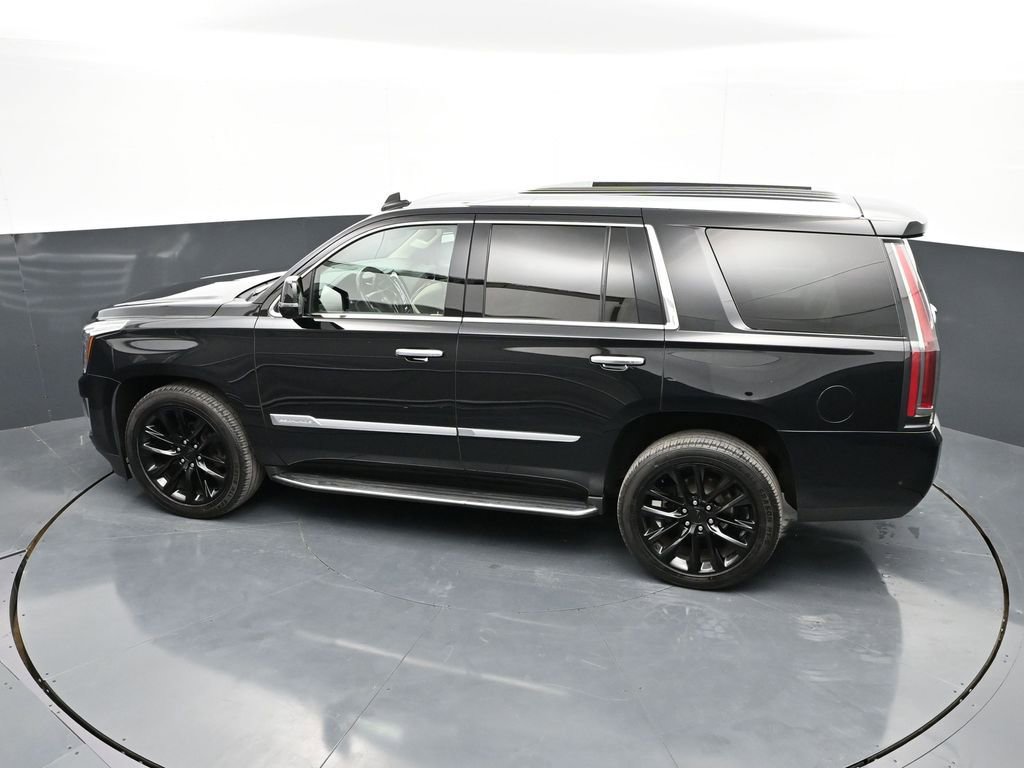 Used 2020 Cadillac Escalade Luxury image 41