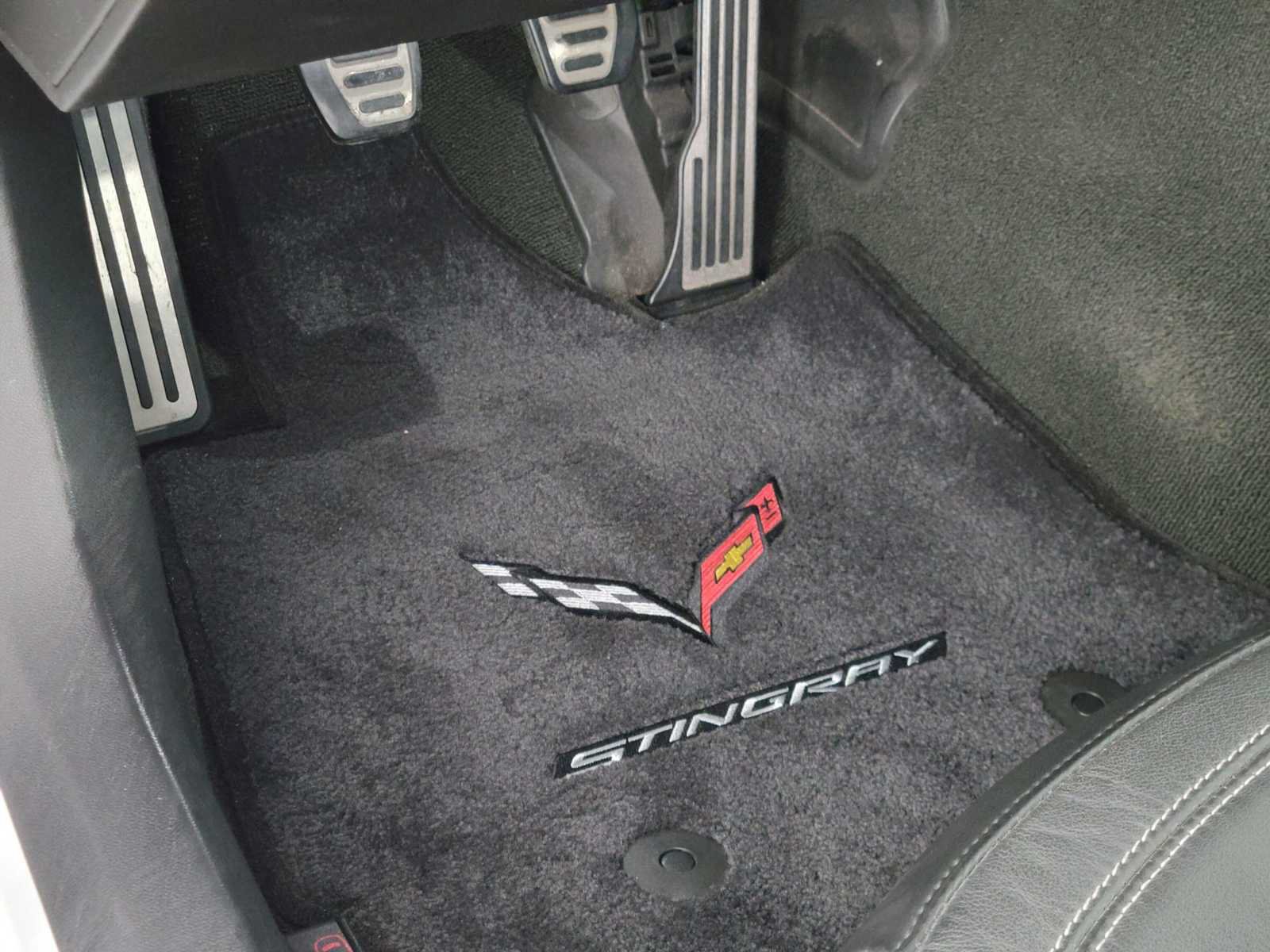 Used 2016 Chevrolet Corvette Stingray Coupe w/ 2LT Preferred Equipment Group RWD image 27