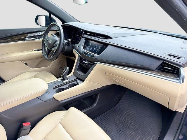 Used 2018 Cadillac XT5 FWD image 14