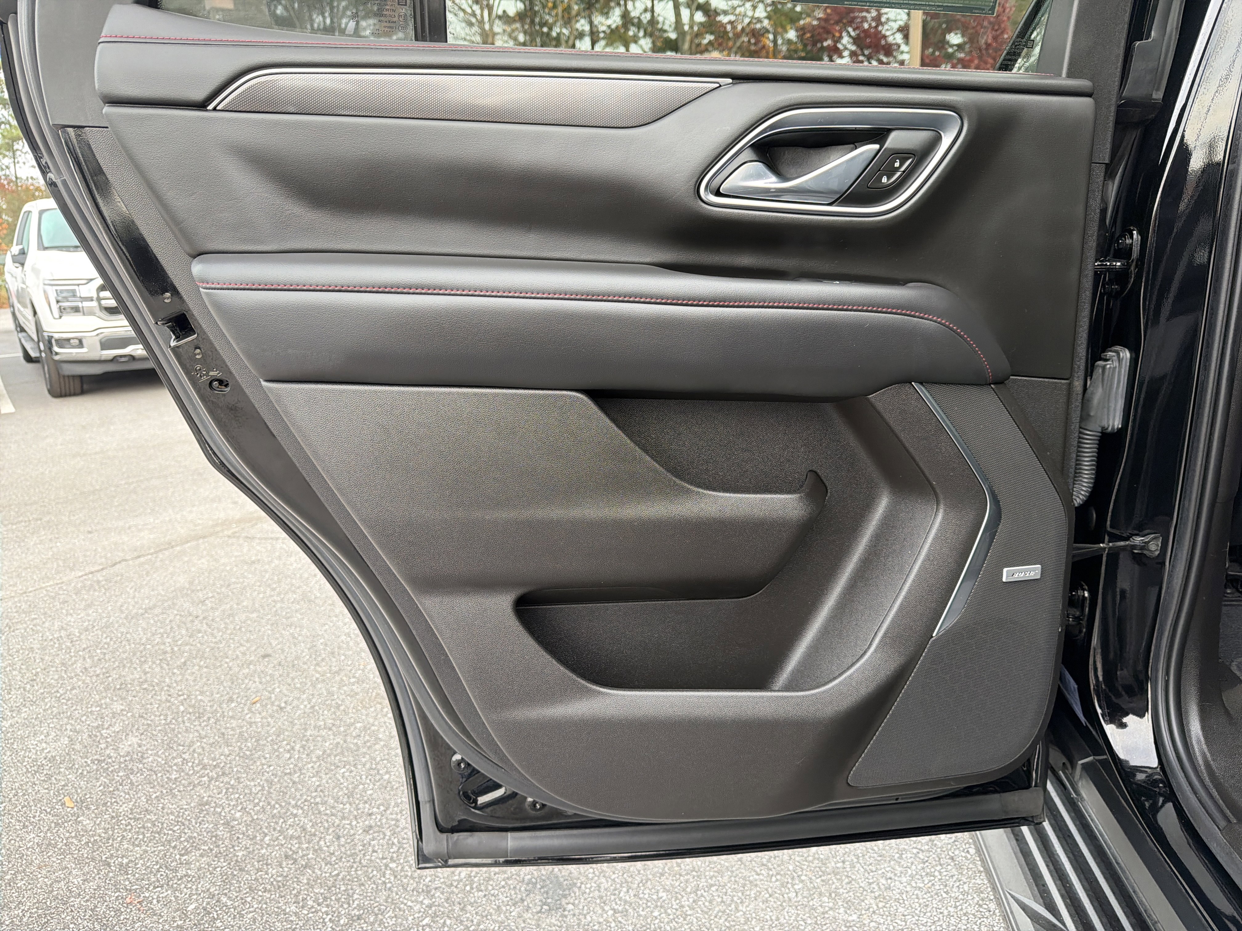 Used 2021 Chevrolet Tahoe RST w/ Luxury Package image 24