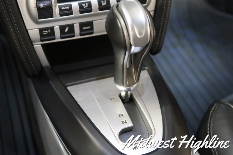 Used 2007 Porsche 911 Turbo AWD/4WD image 33