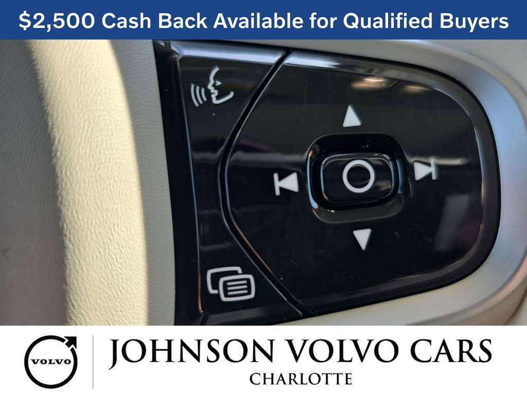 New 2026 Volvo XC90 B6 Ultra w/ Protection Package image 20