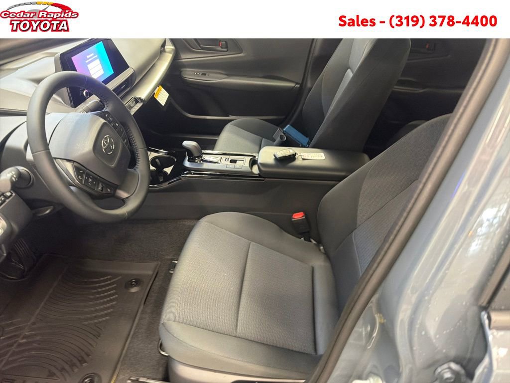 New 2026 Toyota Prius LE image 9