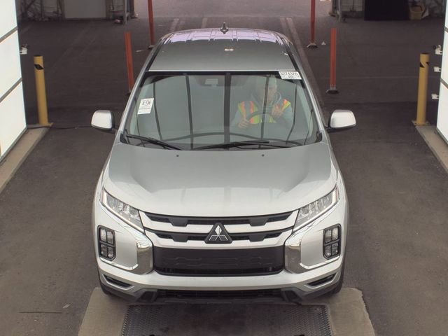 Used 2025 Mitsubishi Outlander Sport AWD image 3