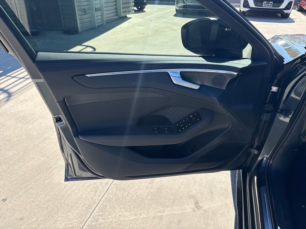 New 2026 Audi A6 Premium Plus image 10