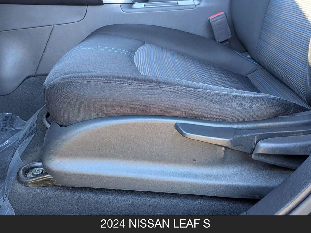 Certified 2024 Nissan Leaf S w/ Protection Package FWD image 15