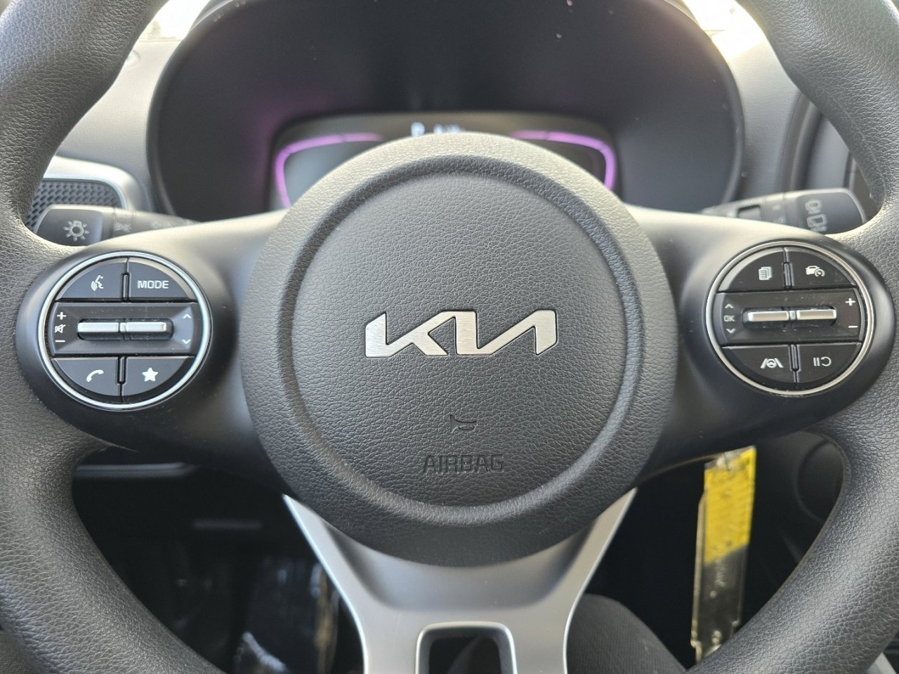 Used 2023 Kia Soul LX image 24