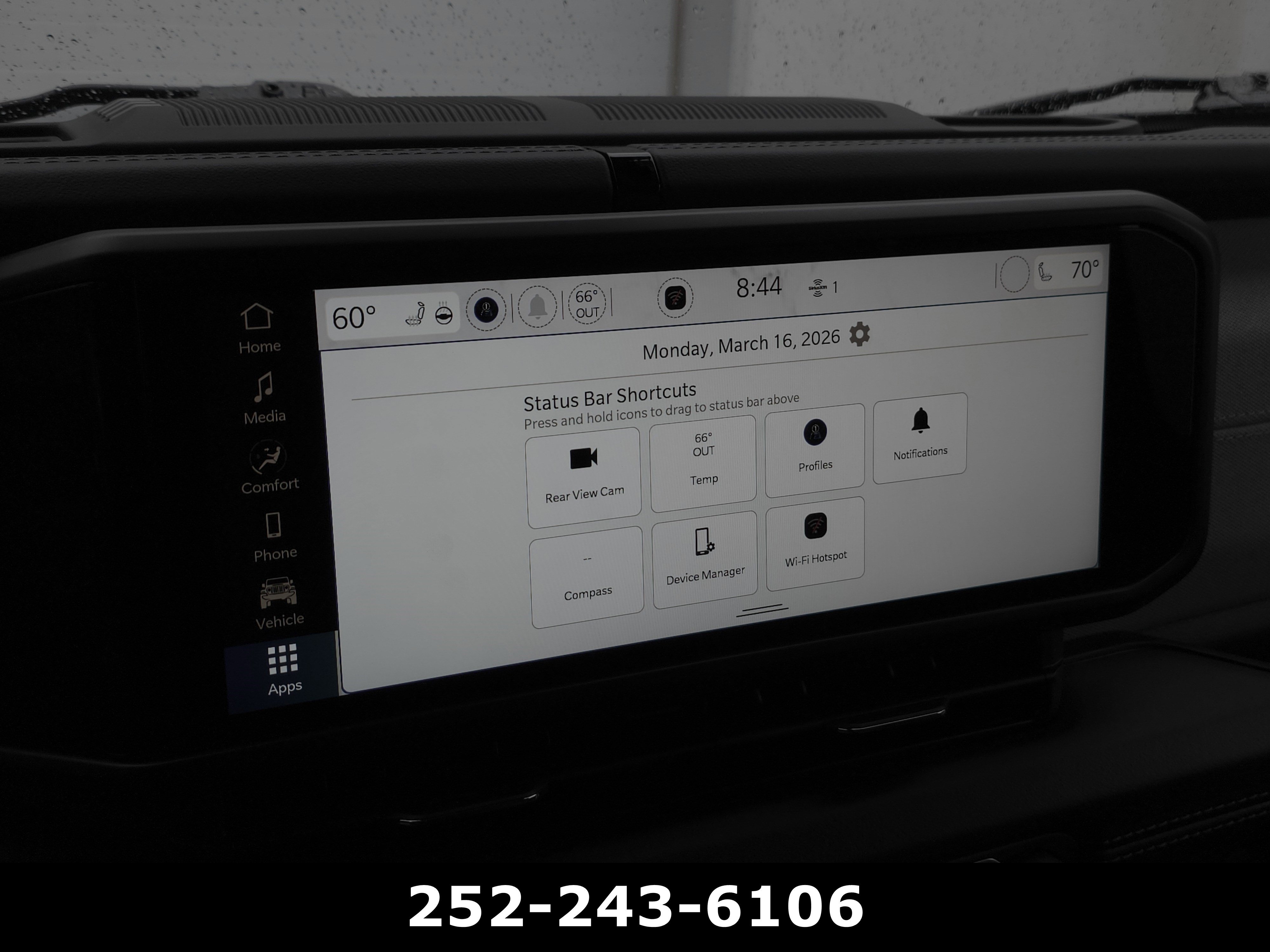 Used 2025 Jeep Wrangler Sahara image 15