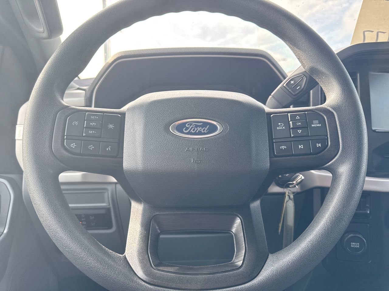 Used 2023 Ford F150 XLT image 16