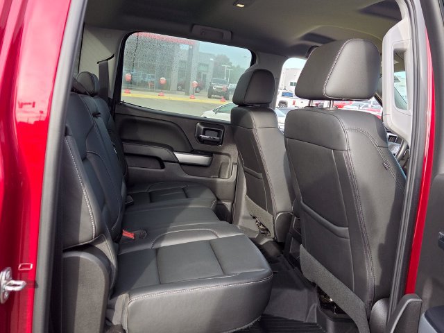 Used 2018 Chevrolet Silverado 1500 LT w/ All Star Edition AWD/4WD image 17