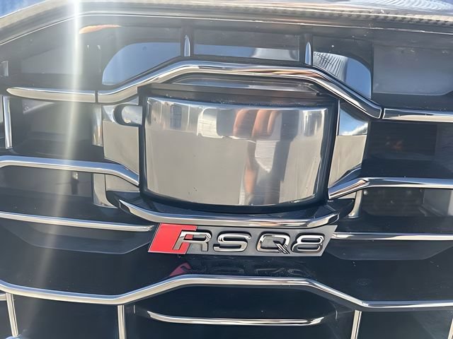 Used 2024 Audi RS Q8 AWD/4WD image 9