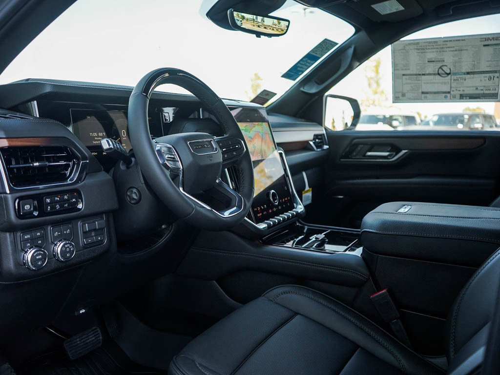 New 2026 GMC Yukon XL Denali w/ Denali Reserve Package image 19