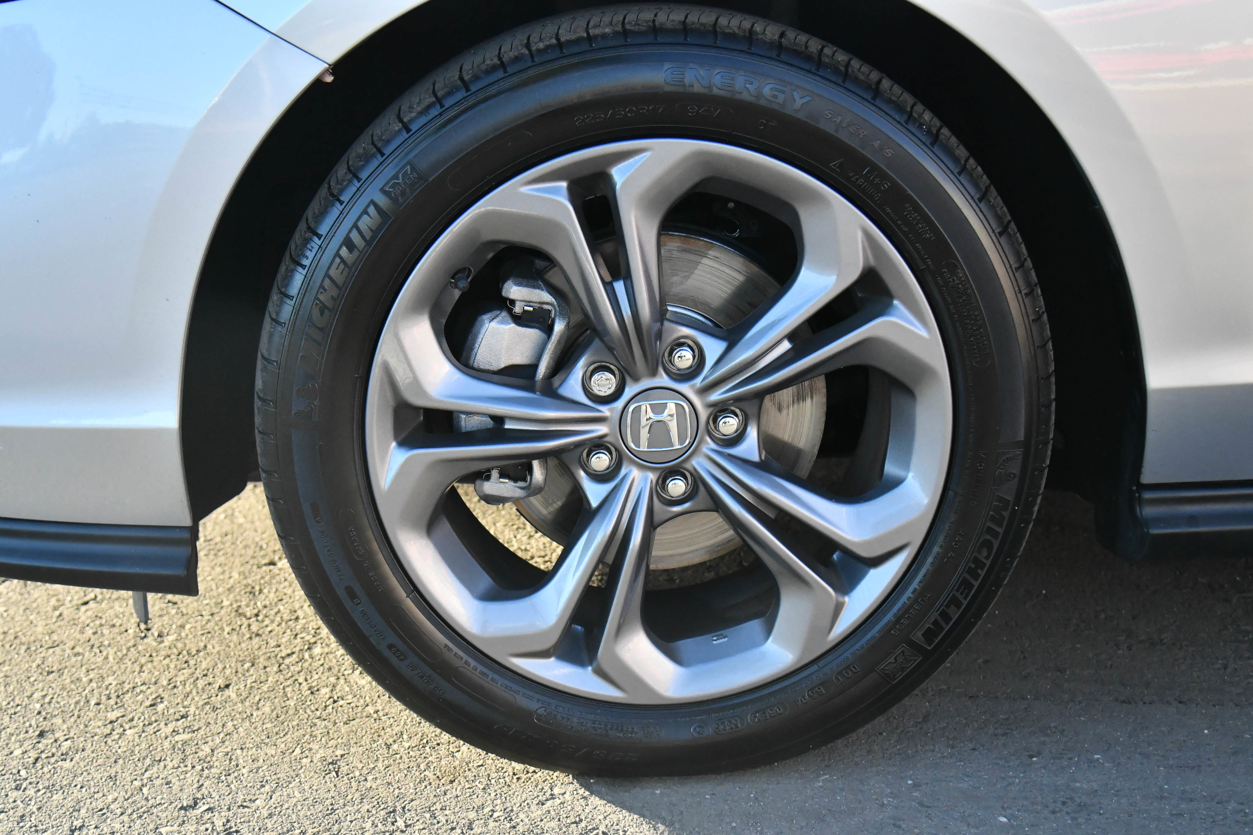 Used 2024 Honda Accord EX image 12