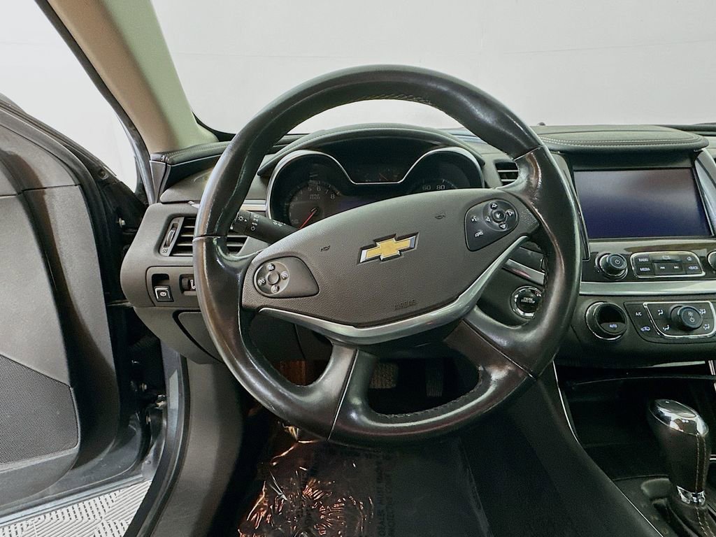 Used 2019 Chevrolet Impala LT image 16