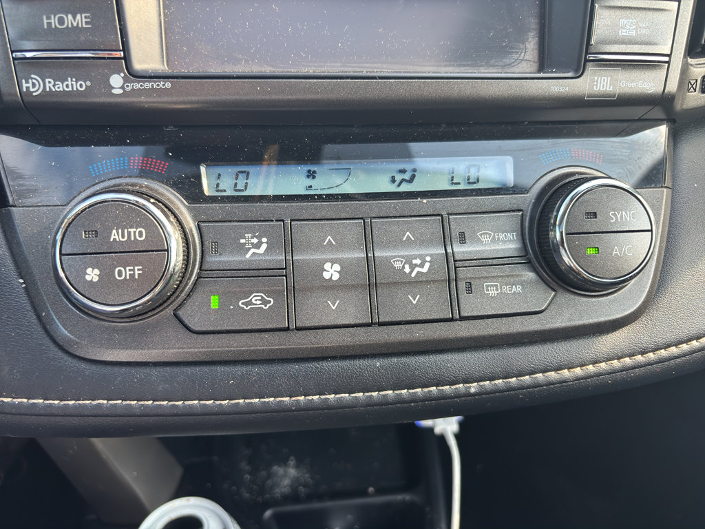 Used 2014 Toyota RAV4 Limited w/ Technology Package AWD/4WD image 6