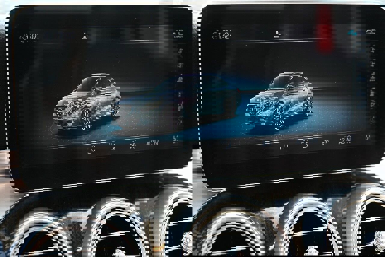 Used 2021 Mercedes-Benz C 300 Sedan w/ Premium Package image 25