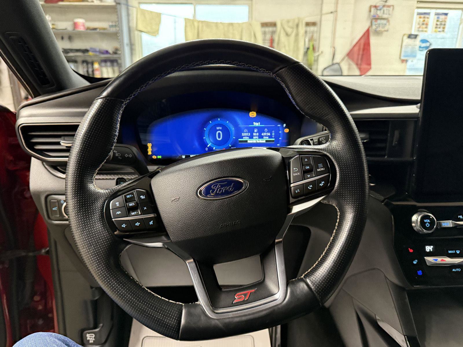 Used 2021 Ford Explorer ST w/ Equipment Group 401A AWD/4WD image 14