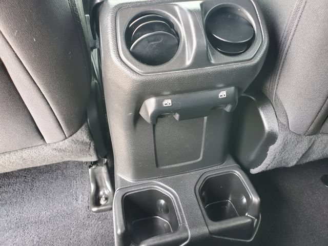 Used 2021 Jeep Gladiator Sport AWD/4WD image 25