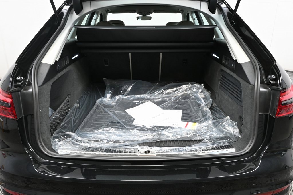 New 2025 Audi A6 3.0T allroad Prestige image 28