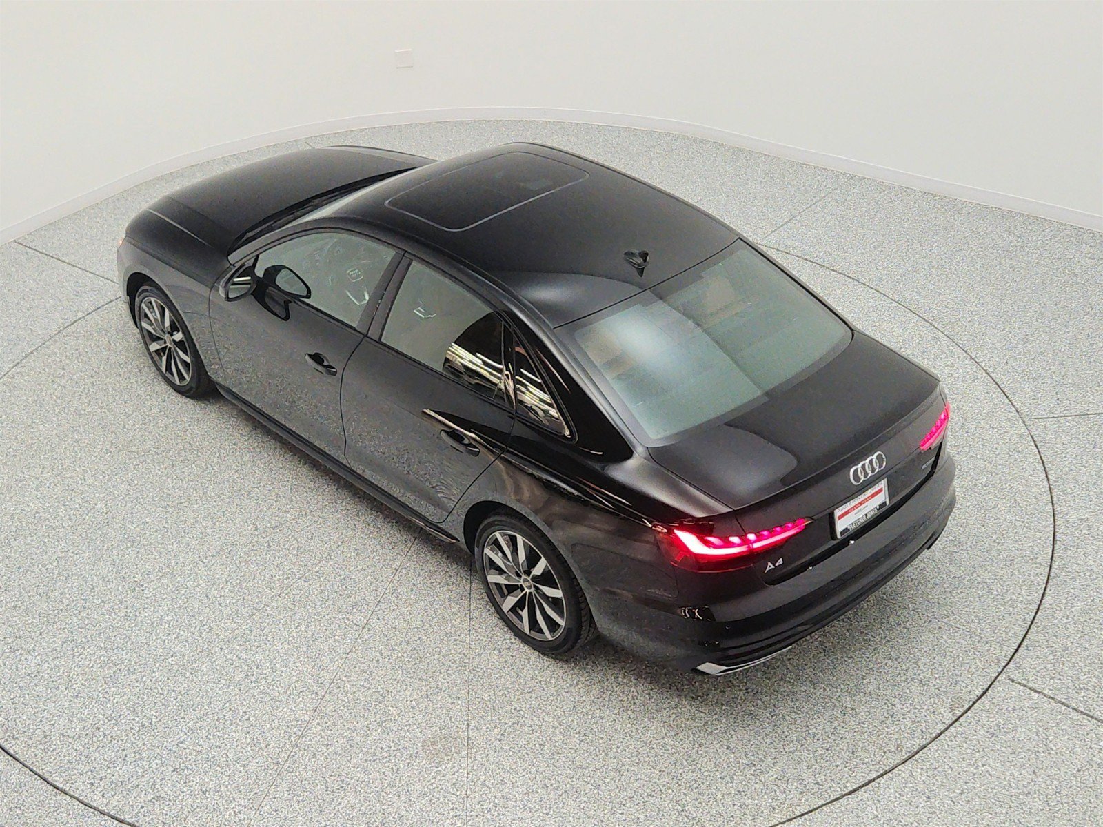 Used 2023 Audi A4 2.0T Premium Plus w/ Premium Plus Package AWD/4WD image 28