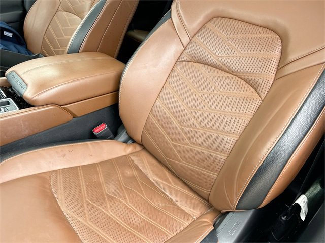 Used 2023 Nissan Pathfinder Platinum image 15