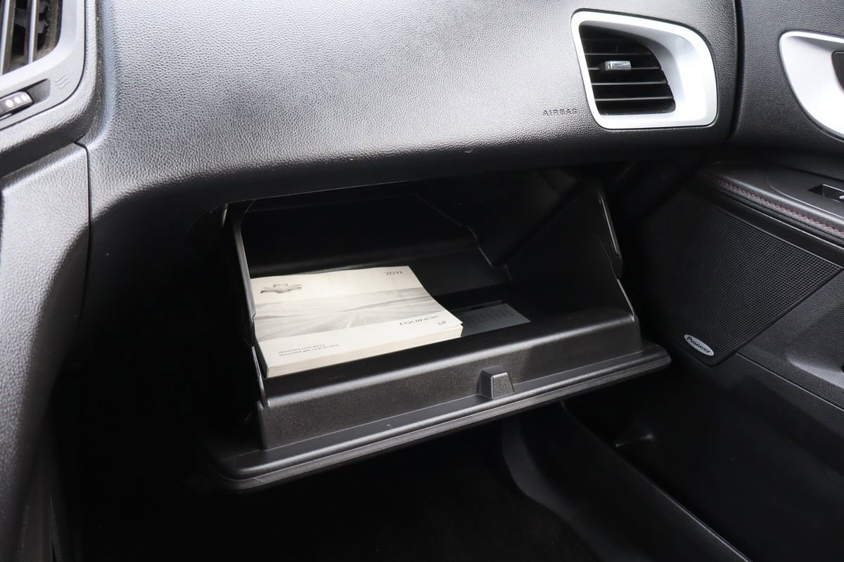 Used 2011 Chevrolet Equinox LT w/ Driver Convenience Package image 36