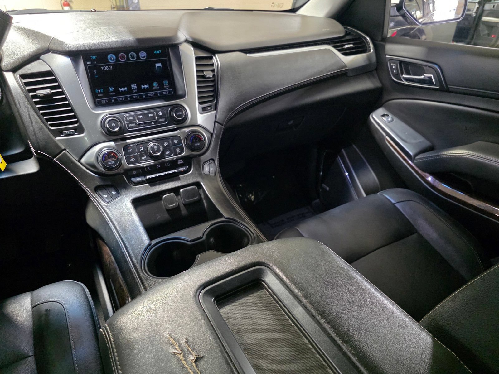 Used 2019 Chevrolet Tahoe LT RWD image 18