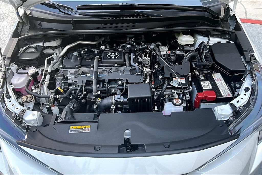 Certified 2025 Toyota Corolla XLE FWD image 33